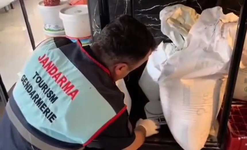 Denizli Dahil 3 Ilde Dev Uyusturucu Operasyonu 4 Tutuklama 1