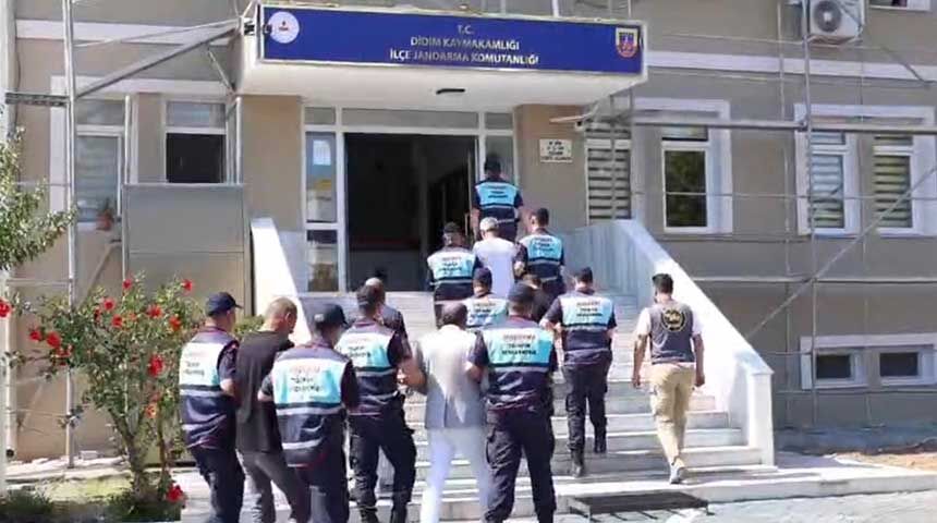 Denizli Dahil 3 Ilde Dev Uyusturucu Operasyonu 4 Tutuklama 2