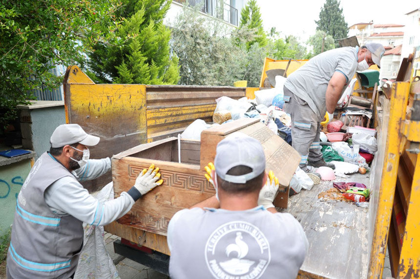 Denizli Pamukkale Belediyesinden Cop Ev Operasyonu Tam 43 Kamyon Atik Cikti2
