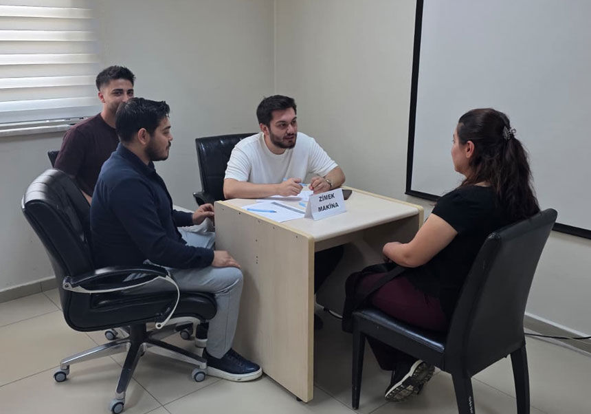Denizli Sanayisinde Tarihi Adim Kadin Cnc Operatorleri Geliyor