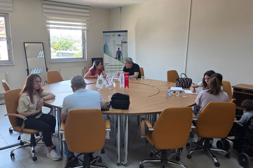 Denizli Sanayisinde Tarihi Adim Kadin Cnc Operatorleri Geliyor2