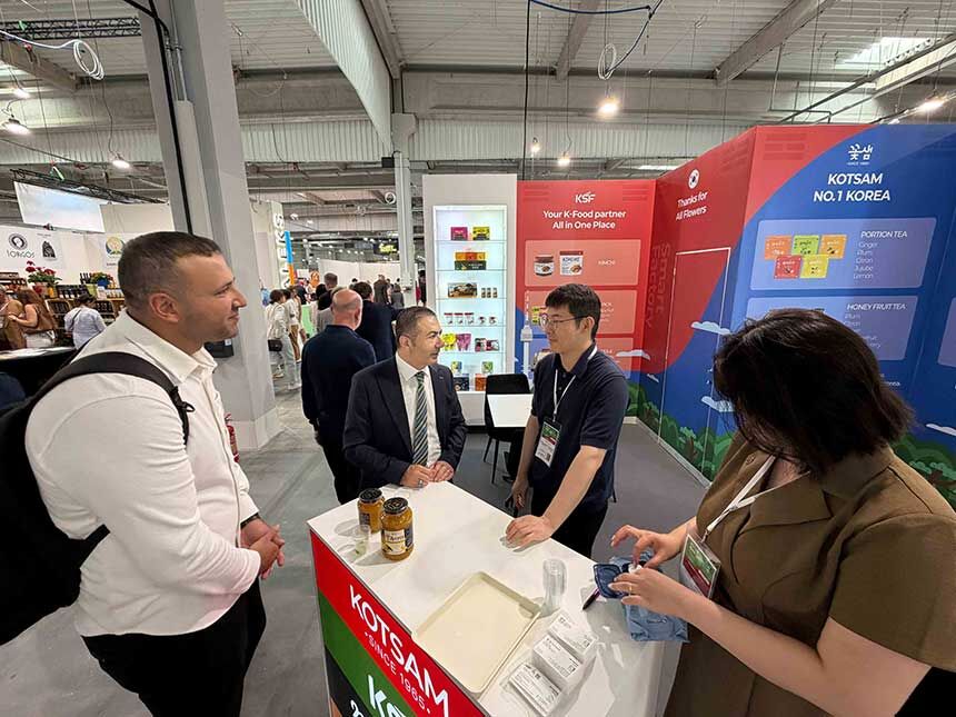 Denizli Ticaret Odasi Heyeti Warsaw Food Expo Fuari Icin Varsovaya Cikarma Yapti 3