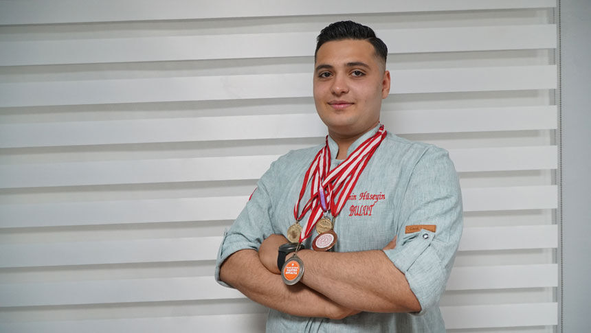 Emin Huseyin Bulut Denizli Asci Mastercheff1