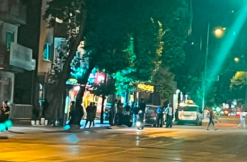 Pelitlibagda Hareketli Dakikalar Plakasini Bantladiklari Aractan Kursun Yagdirdilar1