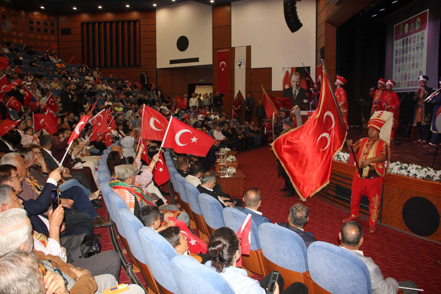Teroristler Tarafindan 33 Yil Once Sehit Edilen 33 Mehmetcik Denizlide Anildi3