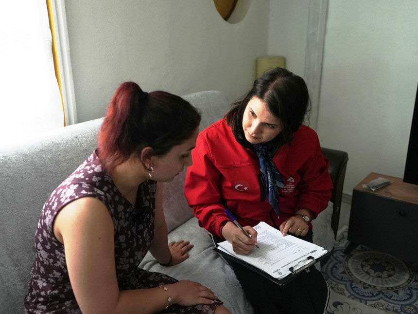 Turkiyede Bir Ilk Ucretsiz Asi Uygulamasinda Ilk Dozlar Tamamlaniyor1
