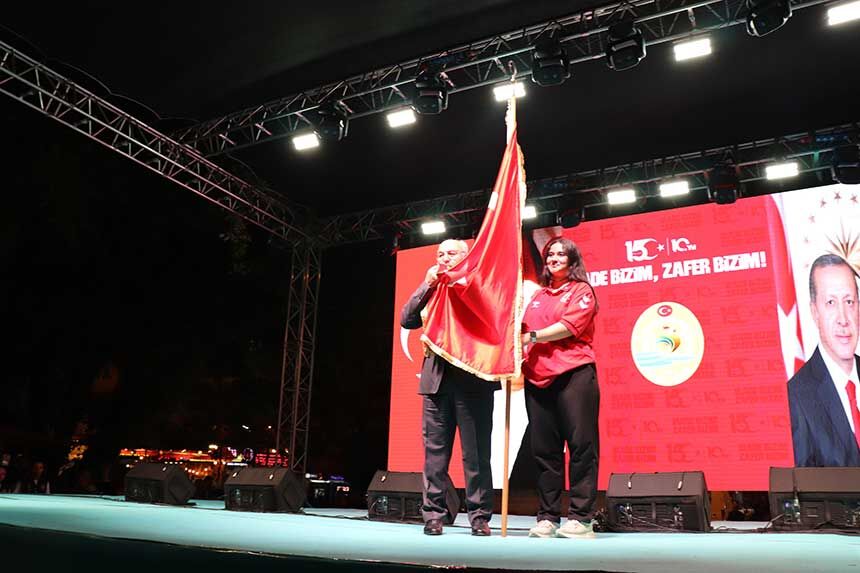 15 Temmuz Sehitleri Denizlide Cesitli Etkinliklerle Anildi 4