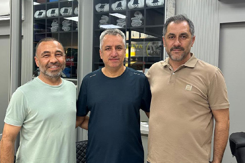 Ak Parti Denizli Il Teskilatindan Berber Esnafina Ziyaret2