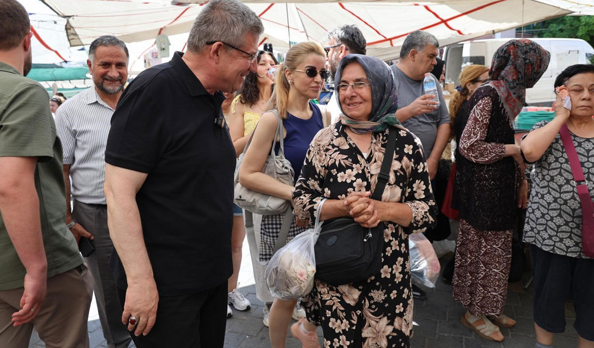 Ak Partili Il Baskani Subasioglu Esnafin Yaninda 2