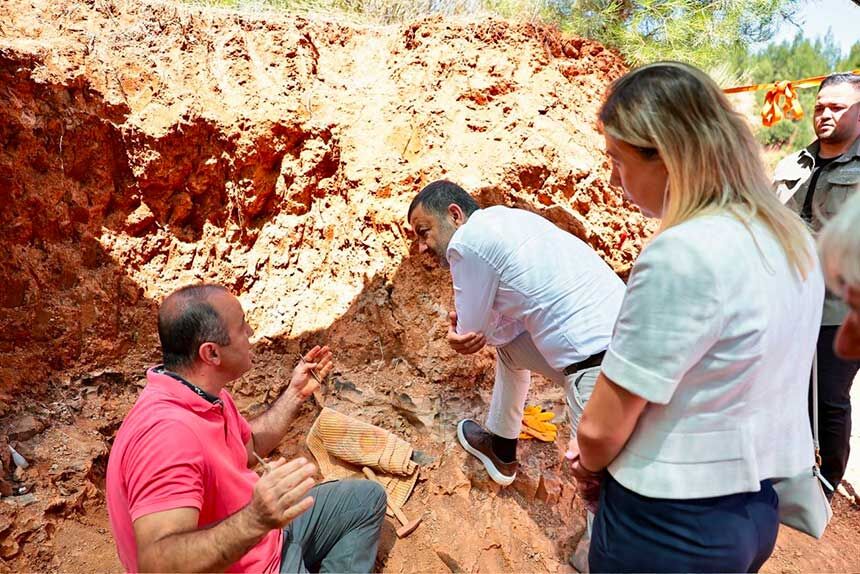 Baskan Cavusoglu Tavas Kayacada Kazi Alanini Inceledi 5