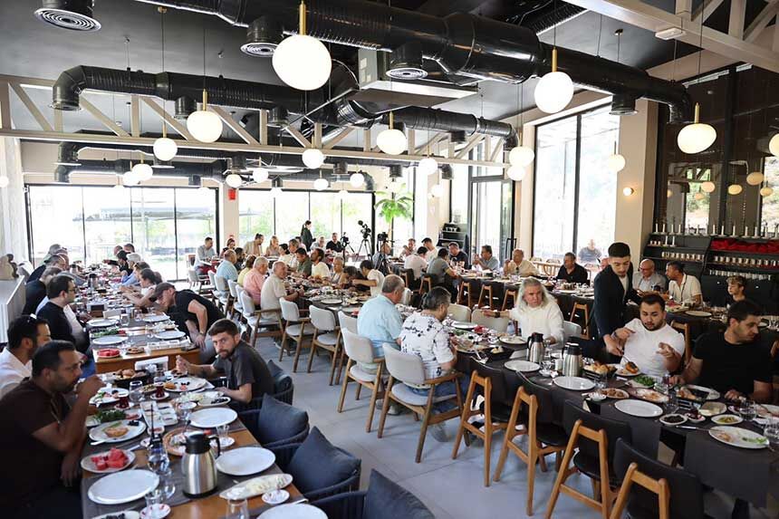 Baskan Dogan Basin Mensuplariyla Bulustu 1