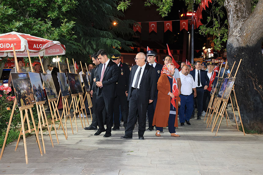Camelide 15 Temmuz Demokrasi Ve Milli Birlik Gunu Anma Programi Duzenlendi 7