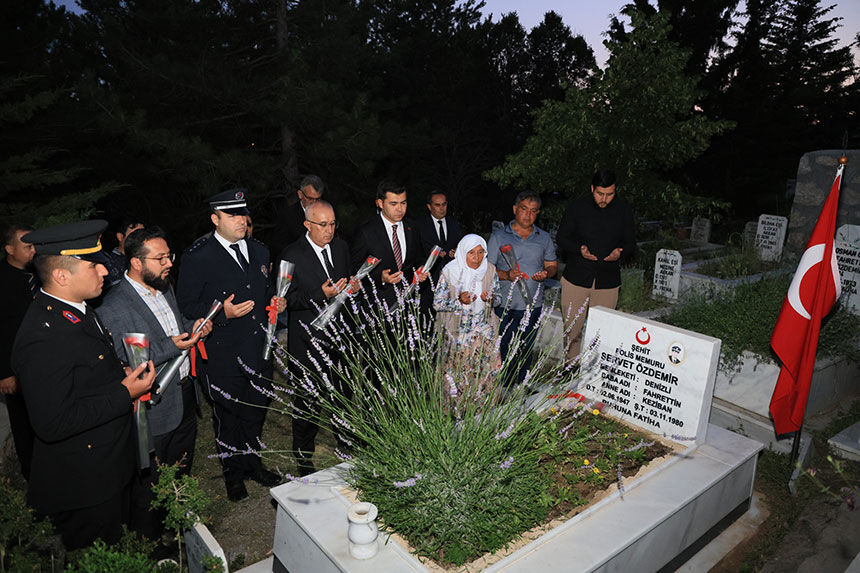 Camelide 15 Temmuz Demokrasi Ve Milli Birlik Gunu Anma Programi Duzenlendi 9