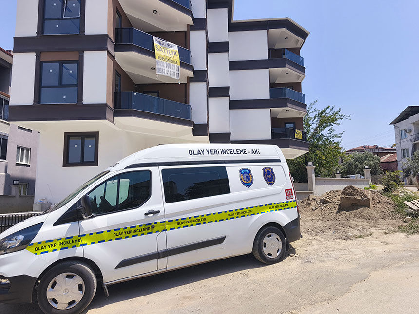 Denizli Merkezefendide Insaat Balkonundan Dusen Cocuk Yaralandi 1