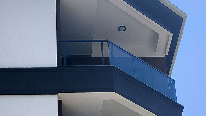 Denizli Merkezefendide Insaat Balkonundan Dusen Cocuk Yaralandi 3