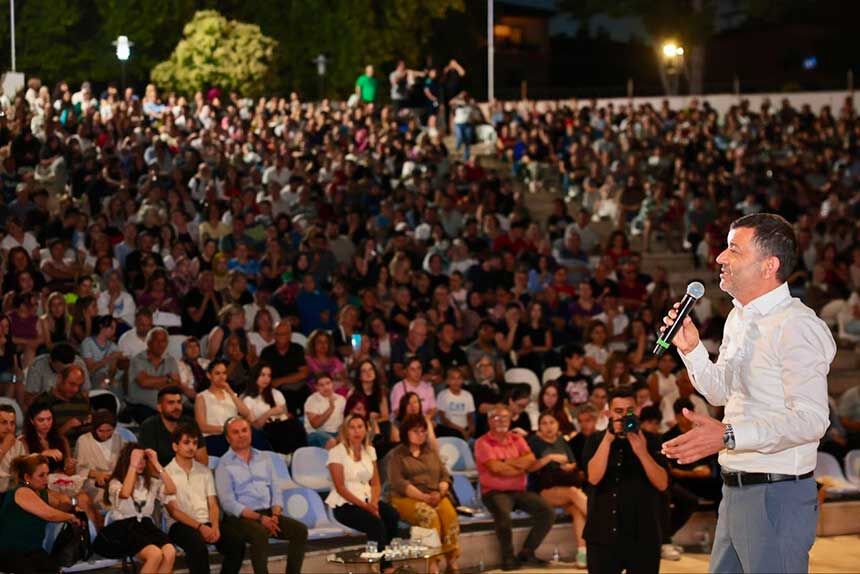 Denizlide Acik Havada Sinemasi Keyfi Basladi