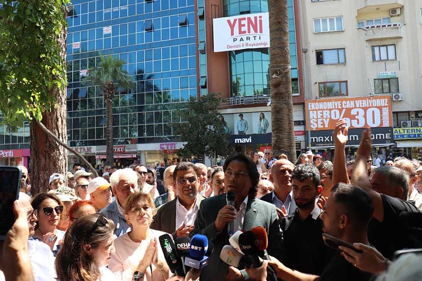 Denizlide Belediye Baskanlarinin Ardindan Chp Ilce Teskilatlari Da Yeni Partiye Katildi 3