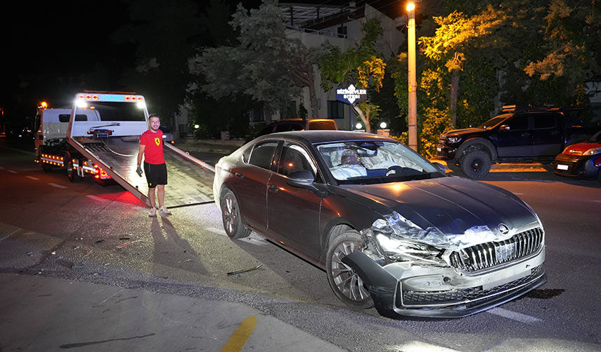 Denizlide Zincirleme Kaza Tali Yoldan Cikan Arac 5 Otomobili Birbirine Katti 3
