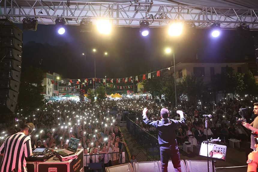Kizilcabolukte Muhtesem Final Oyku Gurman Guclu Sesiyle Unutulmaz Bir Final Yasatti 6
