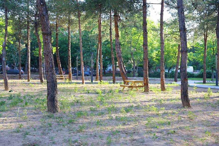 Yenisehir Mahallesindeki 7 Bin 670 Metrekarelik Park Yenilendi 3