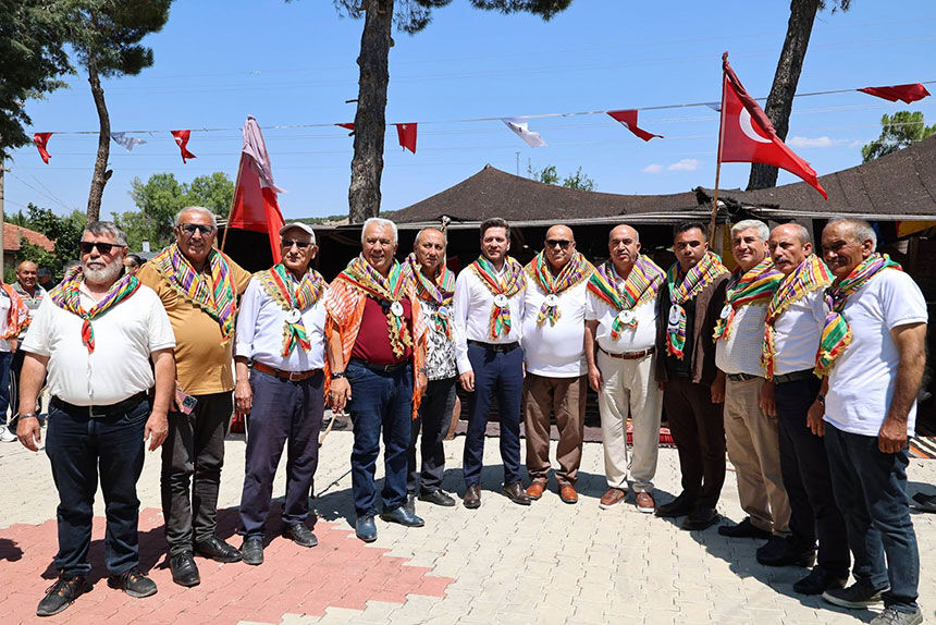 10 Cagirgan Yoruk Turkmen Senligi Binleri Bulusturdu 7