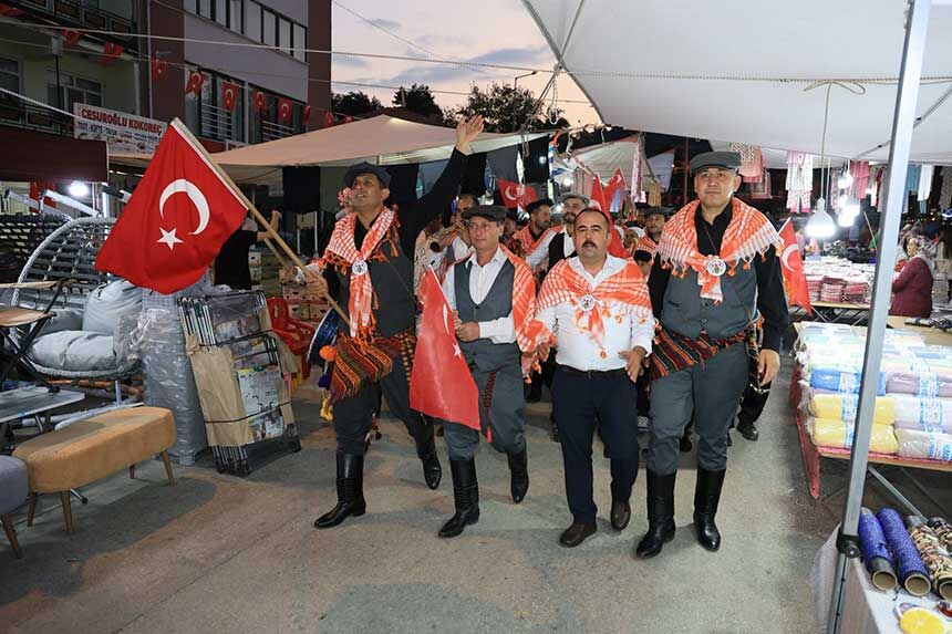 10 Cameli Festivali Geleneksel Yoruk Gocuyle Basladi Cameli Yoresel Ekmek Firini Hizmete Ac 3