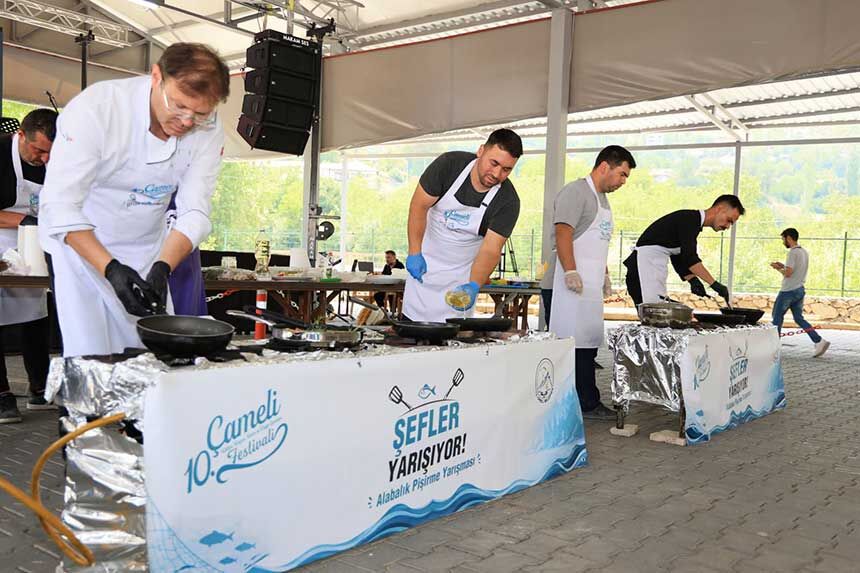 Cameli Festivalinde Unutulmaz Gun Gunduz Alabalik Heyecani Gece Huseyin Kagit Coskusu 1