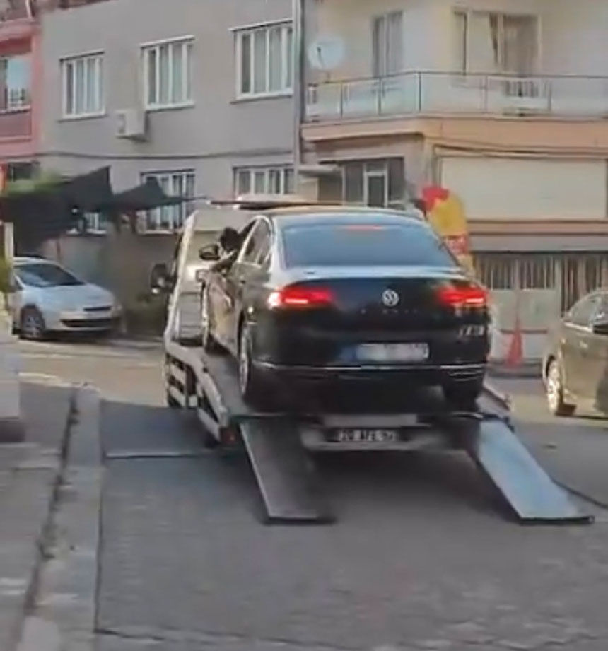 Denizlide Makas Atan Surucuye Agir Ceza Ehliyetine Ve Araca El Konuldu 3
