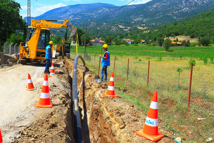 Deskiden Acipayama Dev Yatirim Karaismaillerin Su Altyapisi Yenileniyor