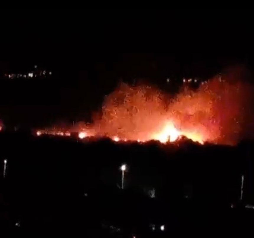 Saraykoyde Ovalik Alanda Yangin 2