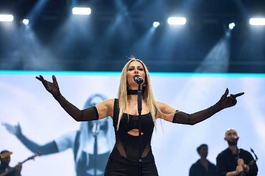 28 Elma Festivali Derya Ulug Konseriyle Muhtesem Final Yapti 1