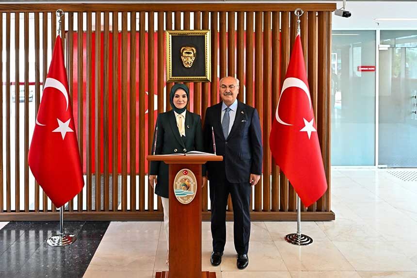 Bakan Mahinur Ozdemir Goktas Denizli Valiligini Ziyaret Etti 1