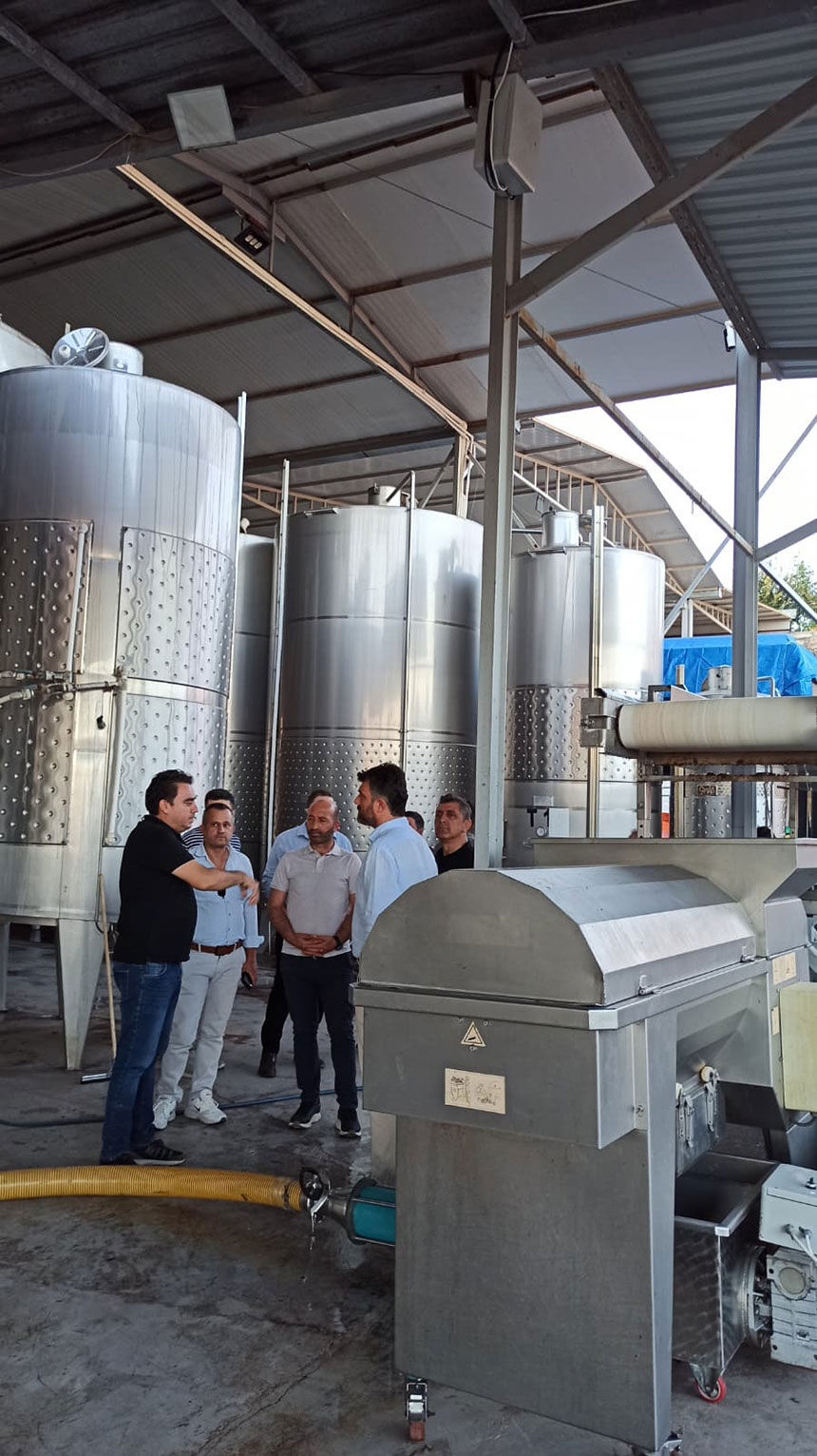 Denizli Ticaret Borsasi Adayi Musa Yilanli Cal Bagbozumu Festivaline Katildi