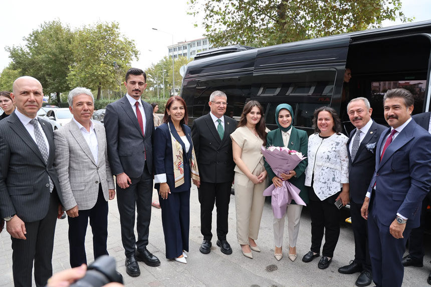 Denizlide Bakan Goktas Ve Ak Parti Teskilatindan Ilce Ilce Turkiye Yuzyili Cikarmasi6