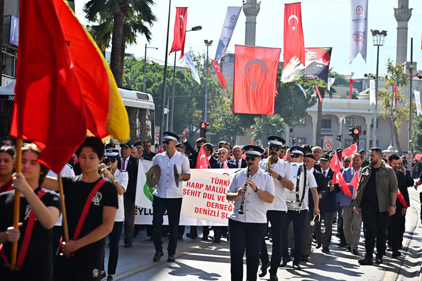 Denizlide Gazilere Vefa Yuruyusu Kahramanlarla Kardeslik Yolunda1