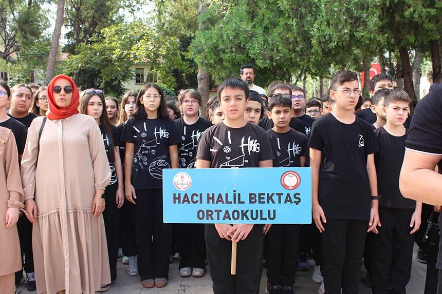 Denizlide Ilk Ders Zili Heyecani 2026 2027 Egitim Ogretim Yili Torenle Basladi 1