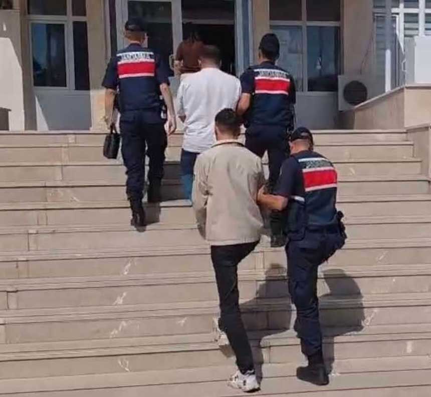 Denizlide Kimlik Bilgilerin Calindi Yalaniyla 2 Milyon 250 Bin Tllik Vurgun 1