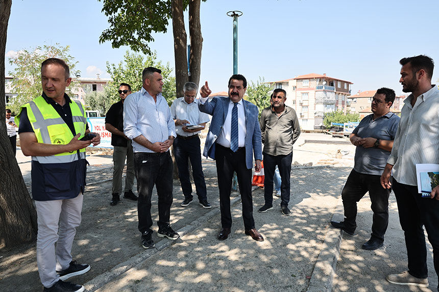 Pamukkale Belediyesi Aktepe Kapalı Pazar Yeri Projesine Başladı