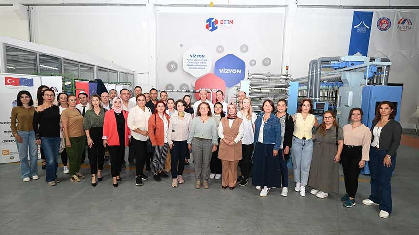 Turkiyenin Tekstil Ogretmenleri Denizlide Bulustu 2