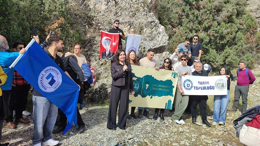 850 Yillik Sirri Cozmek Icin Savas Meydanina Indiler 200 Tarihci Civrilde Bulustu 1