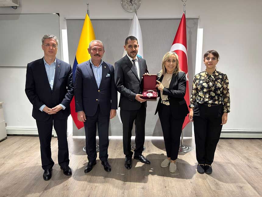Ak Parti Denizli Milletvekili Sahin Tin Kolombiya Temaslarini Degerlendirdi 2