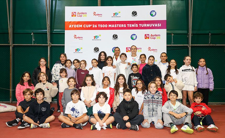 Aydem Cup T500 Masters Tenis Turnuvasinda Cagla Buyukakcay Ruzgari 3