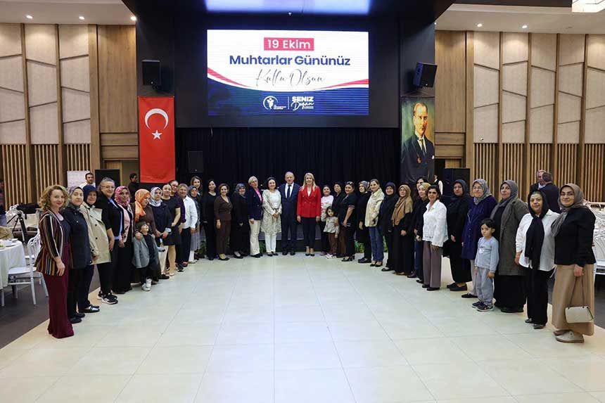 Baskan Seniz Dogan Muhtarlar Gununde Muhtarlarla Bulustu