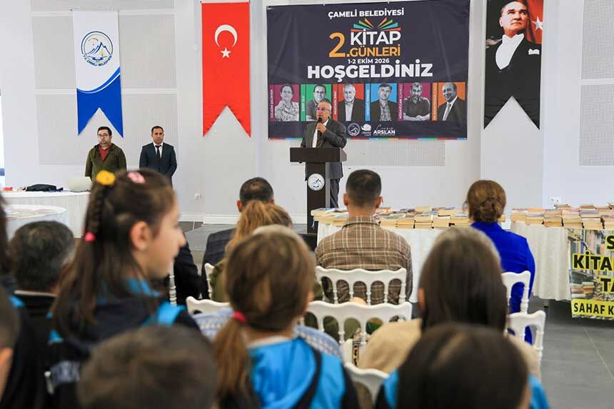 Camelide 2 Kitap Gunleri Kapilarini Kitapseverlere Acti 1