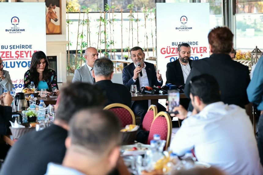Cavusoglundan Cinar Meydani Yeni Belediye Binasi Ve Sosyal Tesis Mujdeleri1