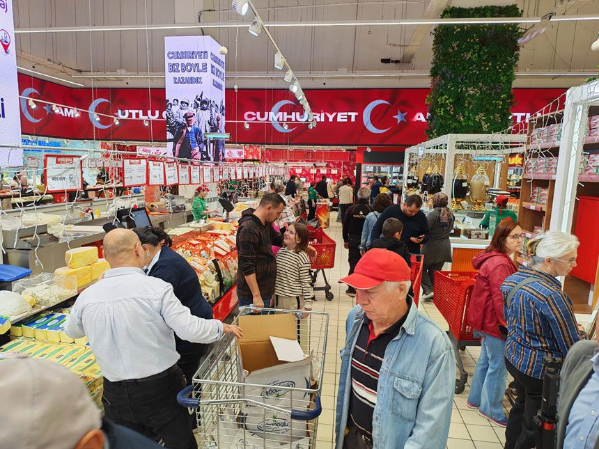 Denizli Anpa Grossta Cumhuriyet Bayrami Coskusu3