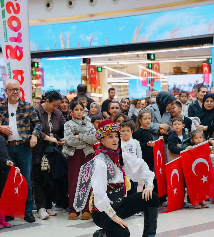 Denizli Anpa Grossta Cumhuriyet Bayrami Coskusu7