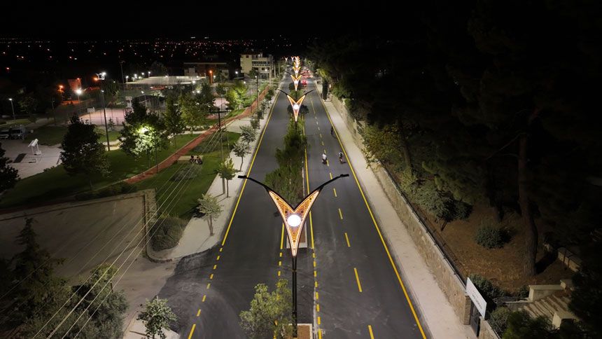 Denizli Buyuksehir Belediyesi 4 Ilcede Aydinlatma Altyapisini Yeniledi1