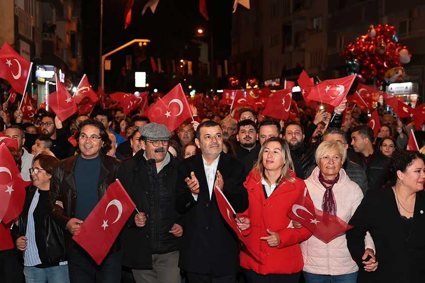 Denizli Buyuksehirden Cumhuriyete Yakisir Kutlama 6