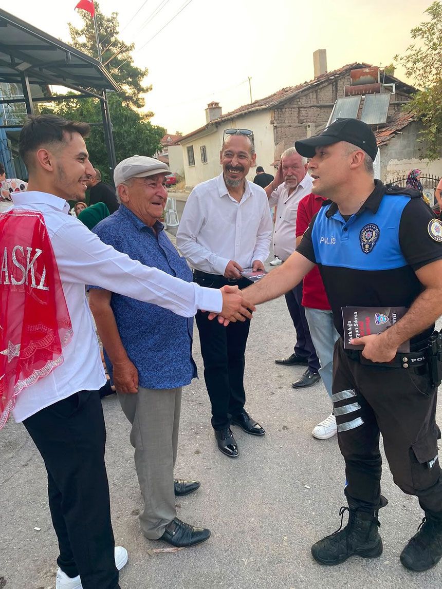 Denizli Emniyetinden Hayati Cagri Mutluluga Kursun Sikma 2